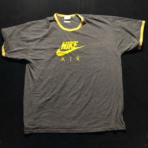 Vintage Nike air t shirt